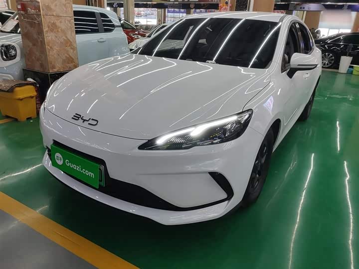 BYD Seal 05 DM-i Hybrid 2025 2025款 DM-i 智驾版 55KM豪华型