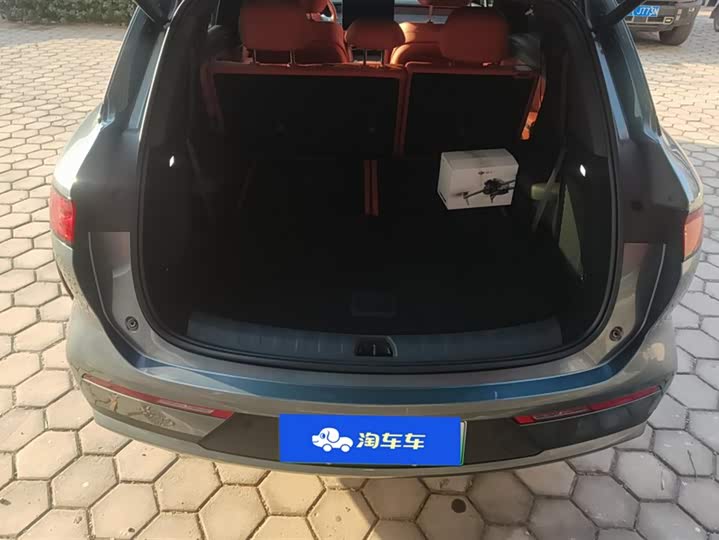 BYD Tang L 2025 2025款 DM 175KM无人机玩家版