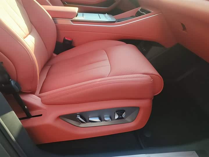 BYD Tang L 2025 2025款 DM 175KM无人机玩家版