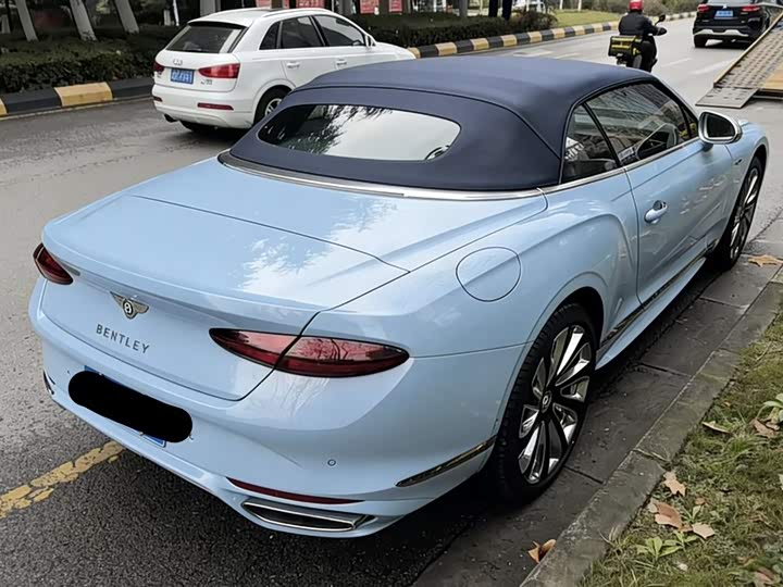 Bentley Continental GT Hybrid 2025 2025款 GT 敞篷Mulliner版