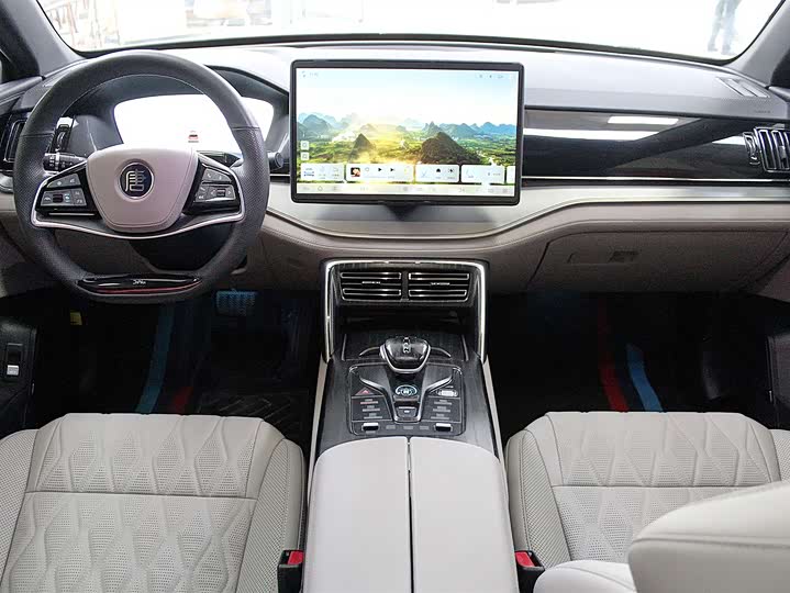 2025 BYD Tang Hybrid/EV