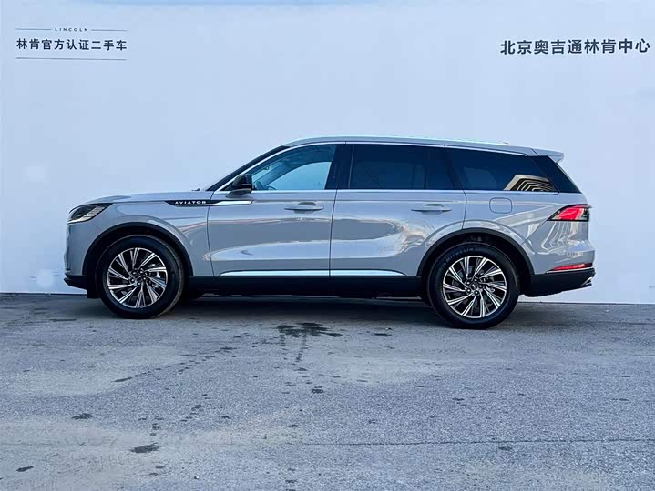 Lincoln Aviator 2024 2024款 3.0T V6 四驱高雅版 六座