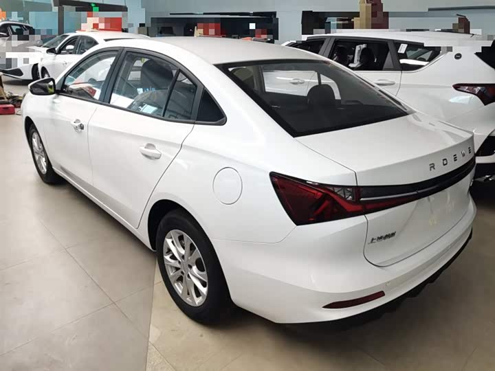 Roewe i5 2026 2026款 1.5L 手动舒享版
