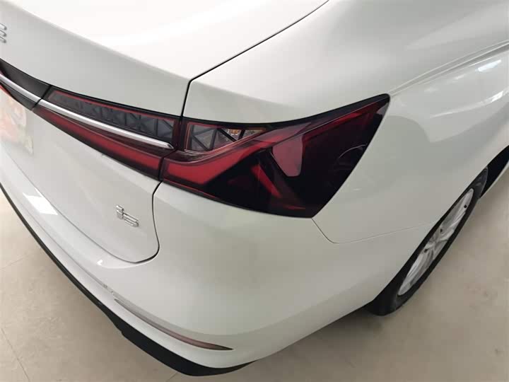 Roewe i5 2026 2026款 1.5L 手动舒享版