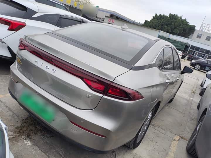 GAC Aion S 2023 2023款 魅 580 磷酸铁锂