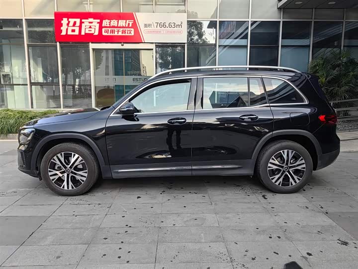 Mercedes-Benz GLB-Class 2024 2024款 改款 GLB 220 动感型