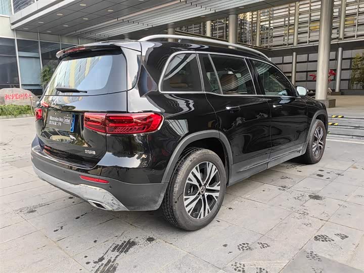 Mercedes-Benz GLB-Class 2024 2024款 改款 GLB 220 动感型