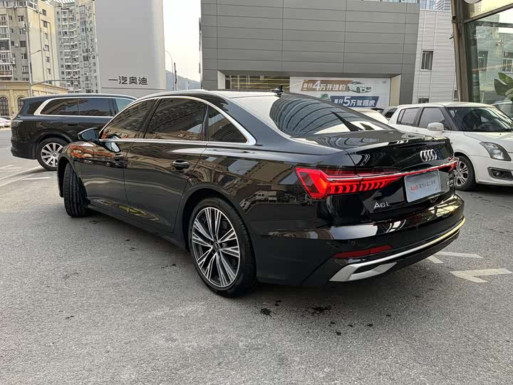 Audi A6L 2025 2025款 45 TFSI quattro 臻选动感型