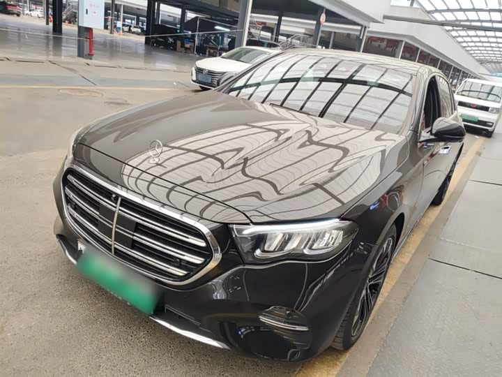 Mercedes-Benz E-Class Hybrid 2024 2024款 E 350 e L 插电式混合动力轿车