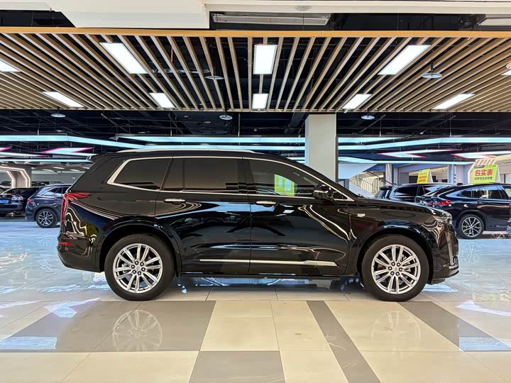 Cadillac XT6 2022 2022款 2.0T 六座四驱豪华120周年限量版