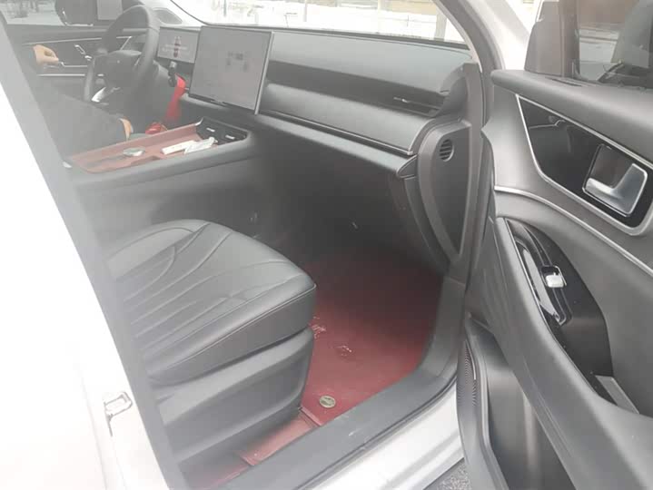 Chery Fulwin T9 2025 2025款 120 长续航版尊贵型 5座 磷酸铁锂