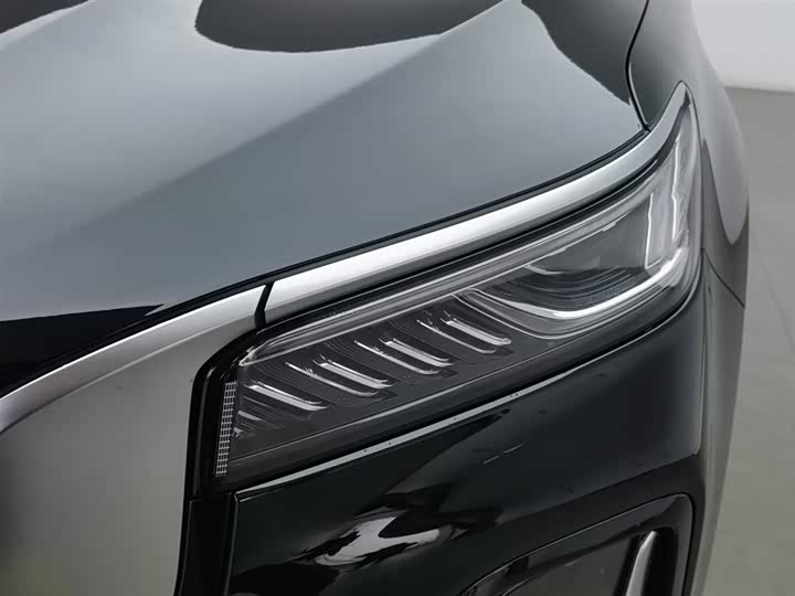 Hongqi HS5 2025 2025款 2.0T 两驱旗享Pro版