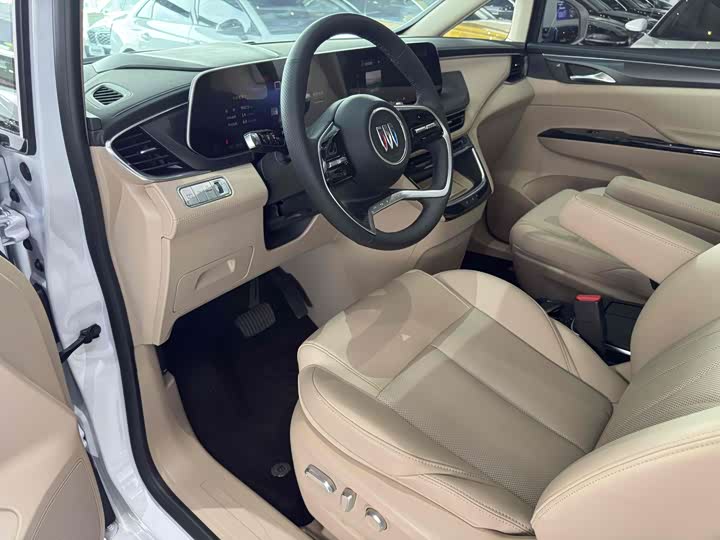 Buick GL8 Hybrid 2025 2025款 陆尚 尊享版 7座