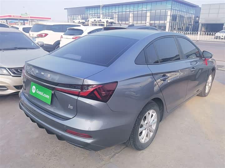 Roewe i5 2023 2023款 1.5L 手动舒享版