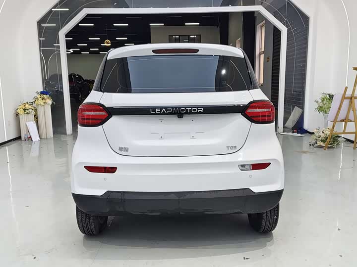Leapmotor T03 2025 2025款 310舒享版