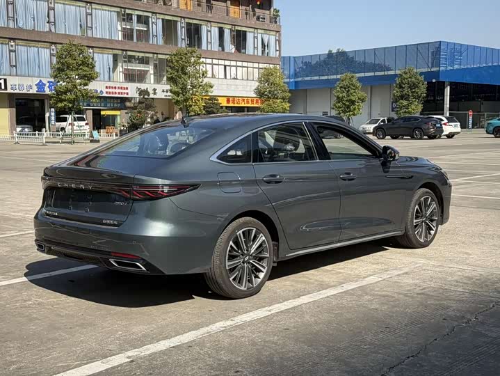 Chery Arrizo 8 2025 2025款 1.6T DCT 豪华型