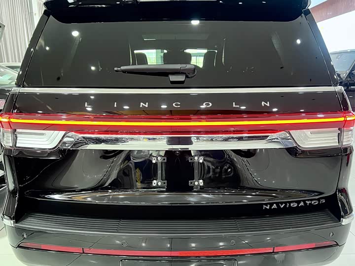 Lincoln Navigator 2022 2022款 3.5T 尊耀版