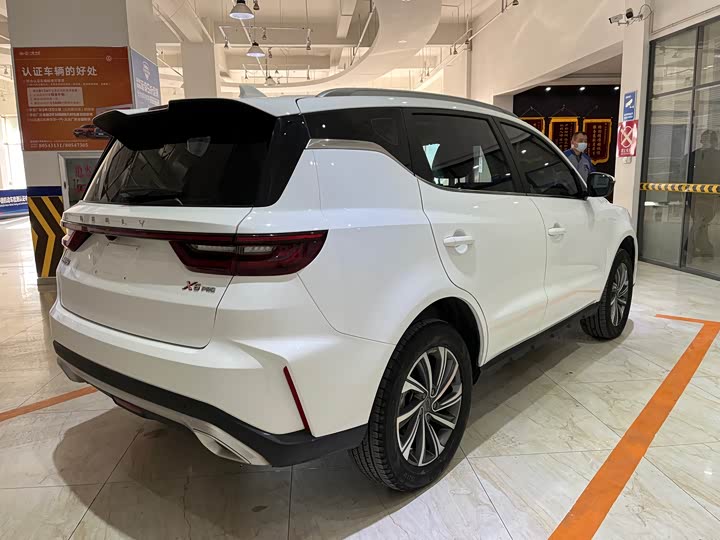 Geely Vision X6 2021 2021款 PRO 1.4T 自动尊贵型