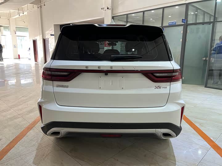 Geely Vision X6 2021 2021款 PRO 1.4T 自动尊贵型