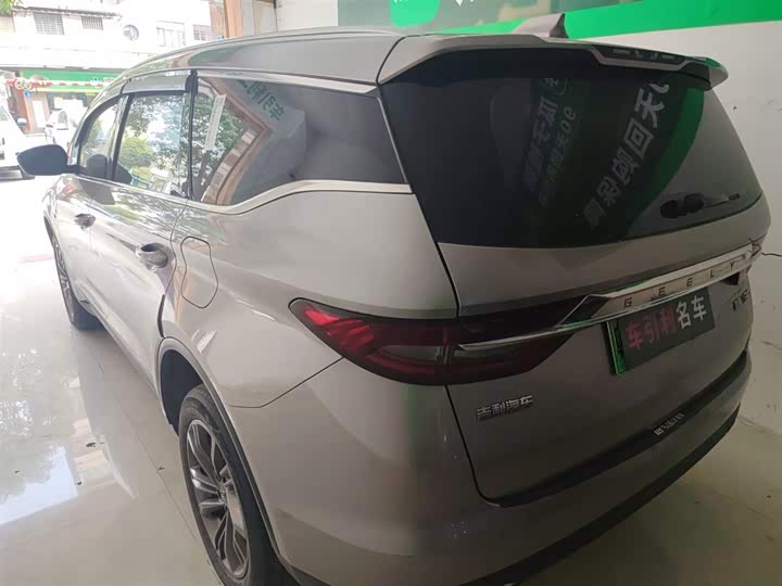 Geely Jiaji Hybrid 2022 2022款 1.5TD PHEV 白金舒适型