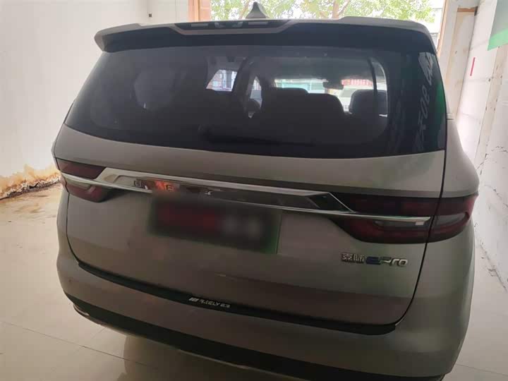 Geely Jiaji Hybrid 2022 2022款 1.5TD PHEV 白金舒适型