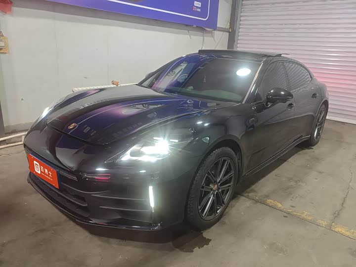 Porsche Panamera 2024 2024款 Panamera 行政加长版 2.9T