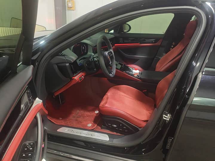 Porsche Panamera 2024 2024款 Panamera 行政加长版 2.9T