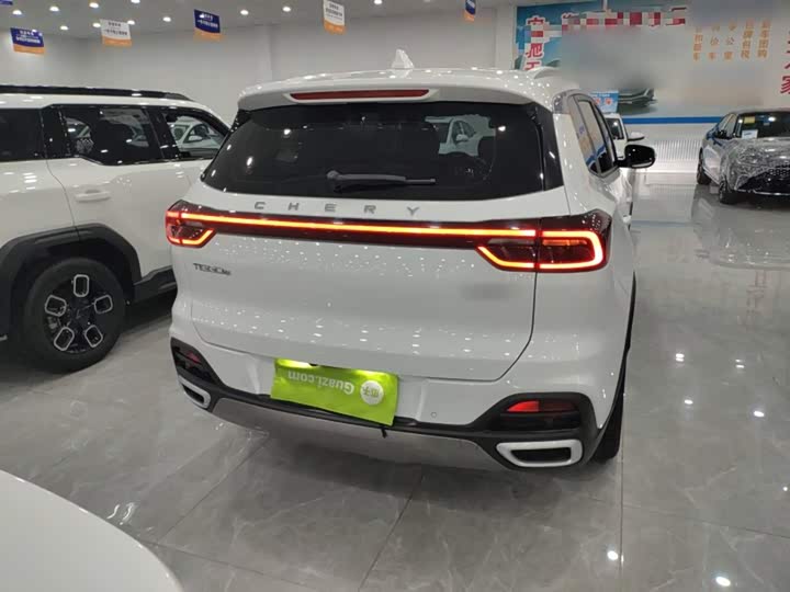 Chery Tiggo 8 2024 2024款 荣耀版 230TCI 手动进阶版 5座