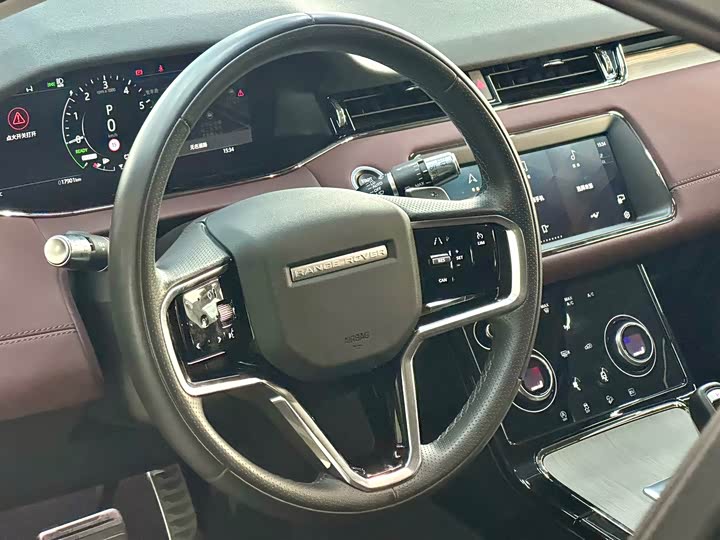 Land Rover Range Rover Evoque L Hybrid 2022 2022款 极光L P300e 插电式电动混合版