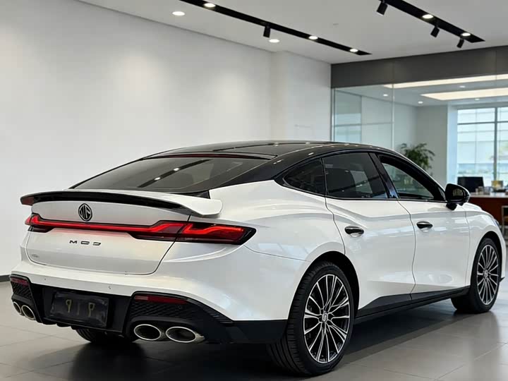 MG Motor 7 2023 2023款 2.0T 自动猎美尊享版