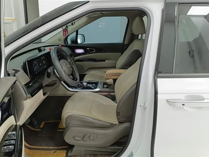 Kia Carnival 2021 2021款 2.0T 旗舰版