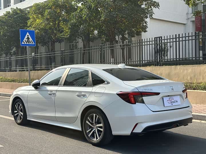 Honda Integra 2023 2023款 240TURBO CVT科技版