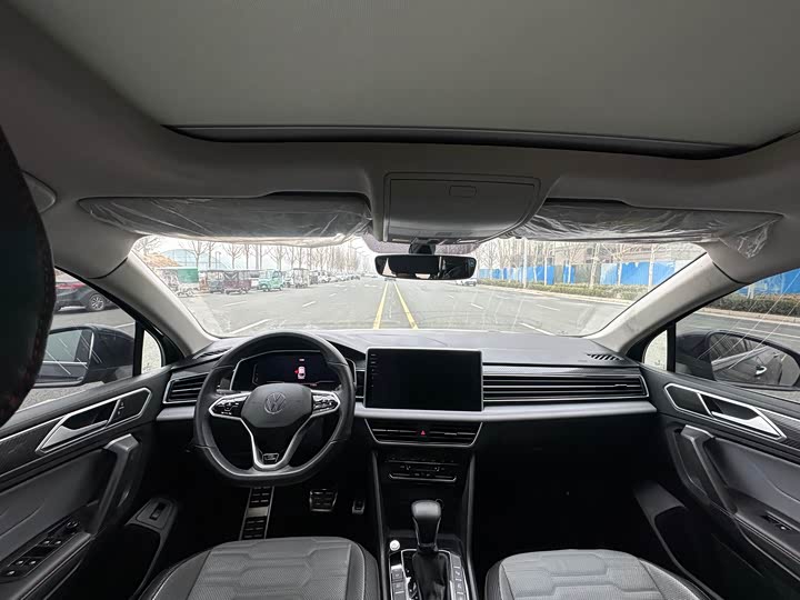 Volkswagen Tiguan X 2022 2022款 330TSI 两驱旗舰版
