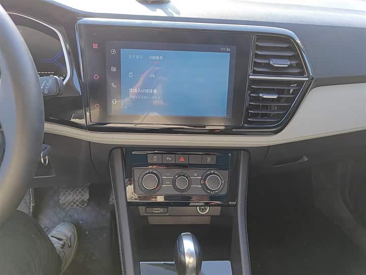 Jetta VS7 2023 2023款 280TSI 自动进取版