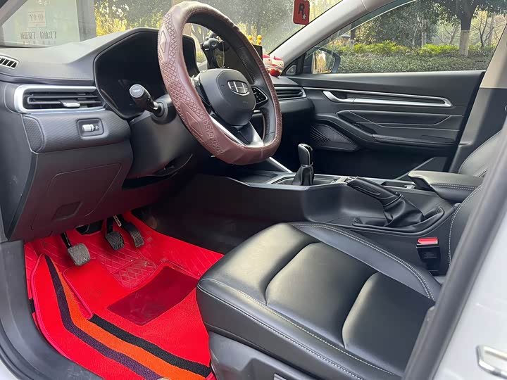 Geely Emgrand 2025 2025款 第4代 1.5L 手动龙腾版