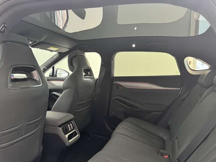 BYD Song L 2025 2025款 智驾版 662km 激光雷达卓越型