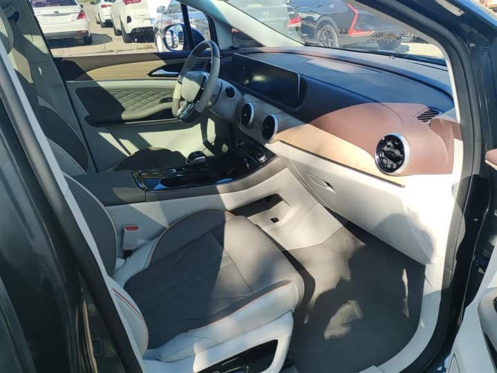 Dongfeng Forthing Yacht 2022 2022款 1.5T DCT逐浪版