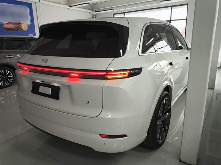 LiXiang L7 2025 2025款 Ultra 智能焕新版