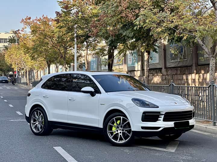 Porsche Cayenne Hybrid 2023 2023款 Cayenne E-Hybrid 2.0T