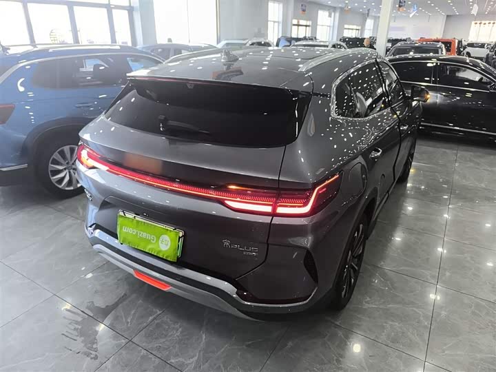 BYD Song Plus Hybrid/EV 2025 2025款 DM-i 112KM 尊荣型