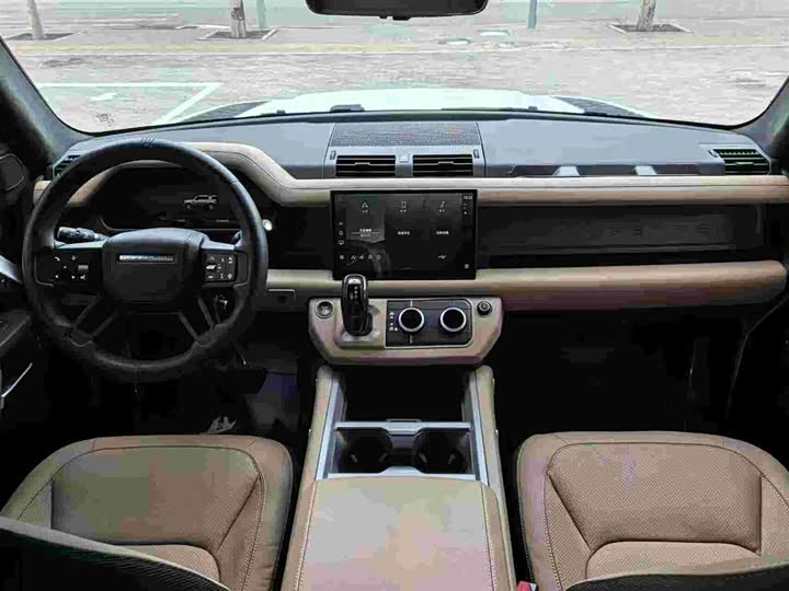 2025 Land Rover Defender