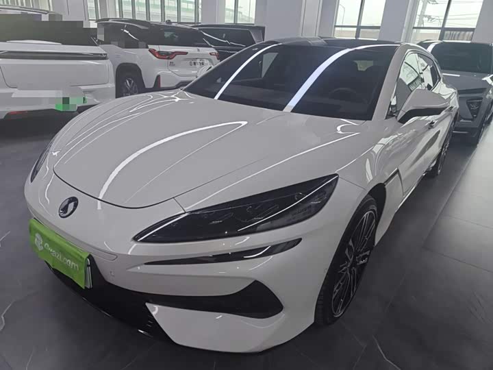 Denza Z9GT 2024 2024款 1100四驱Ultra首发版