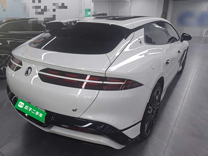 Denza Z9GT 2024 2024款 1100四驱Ultra首发版