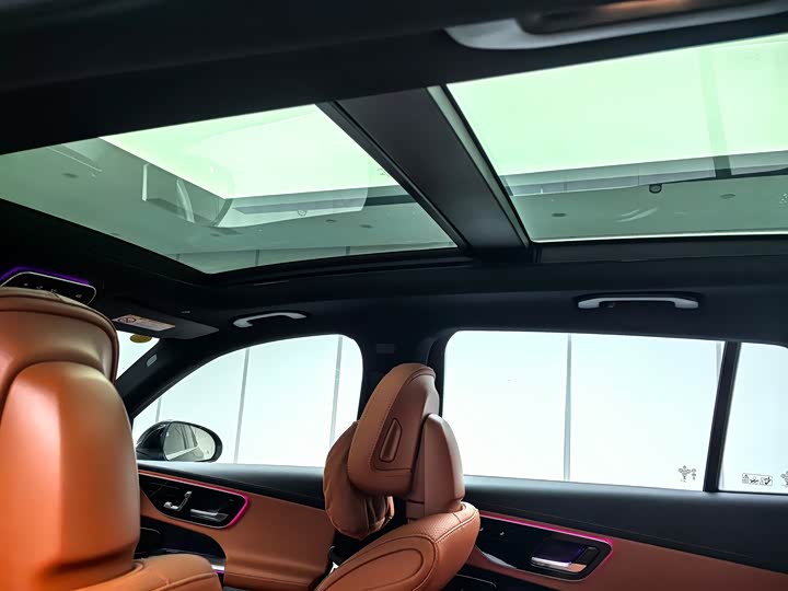 Mercedes-Benz GLC-Class Hybrid 2025 2025款 350 e L 4MATIC 典藏版