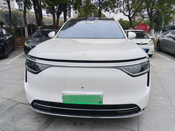 Aito M8 2025 2025款 增程 Ultra版 53.4kWh 6座版