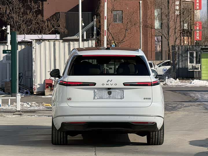 Nio Onvo L90 2025 2025款 Ultra 六座版