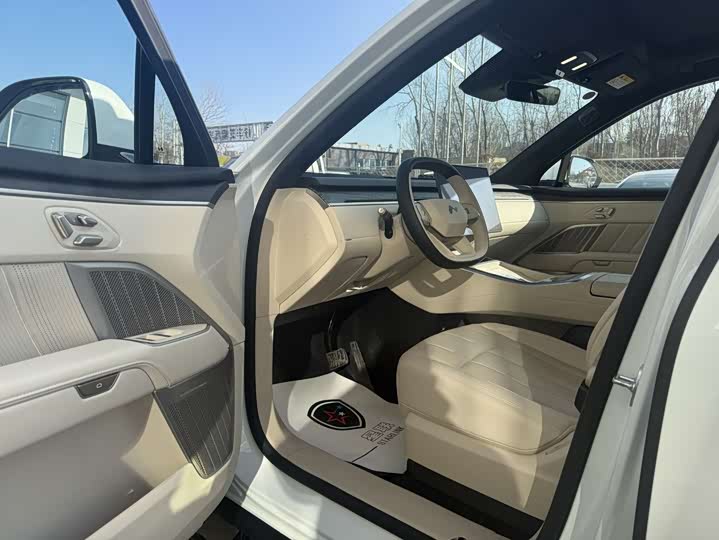 Nio Onvo L90 2025 2025款 Ultra 六座版