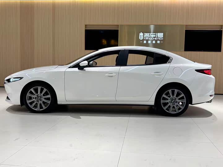 Mazda 3 (Axela) 2023 2023款 2.0L 自动质耀版