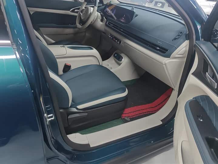 Ora Good Cat (03) 2023 2023款 401km标准续航 豪华型 磷酸铁锂