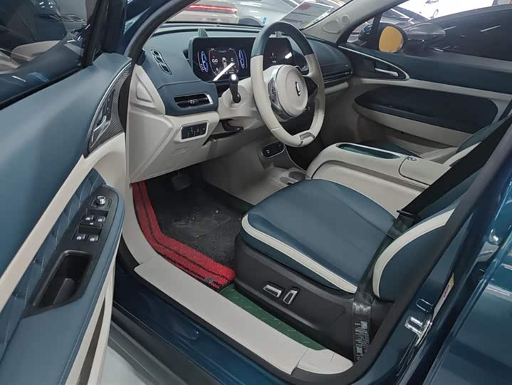 Ora Good Cat (03) 2023 2023款 401km标准续航 豪华型 磷酸铁锂